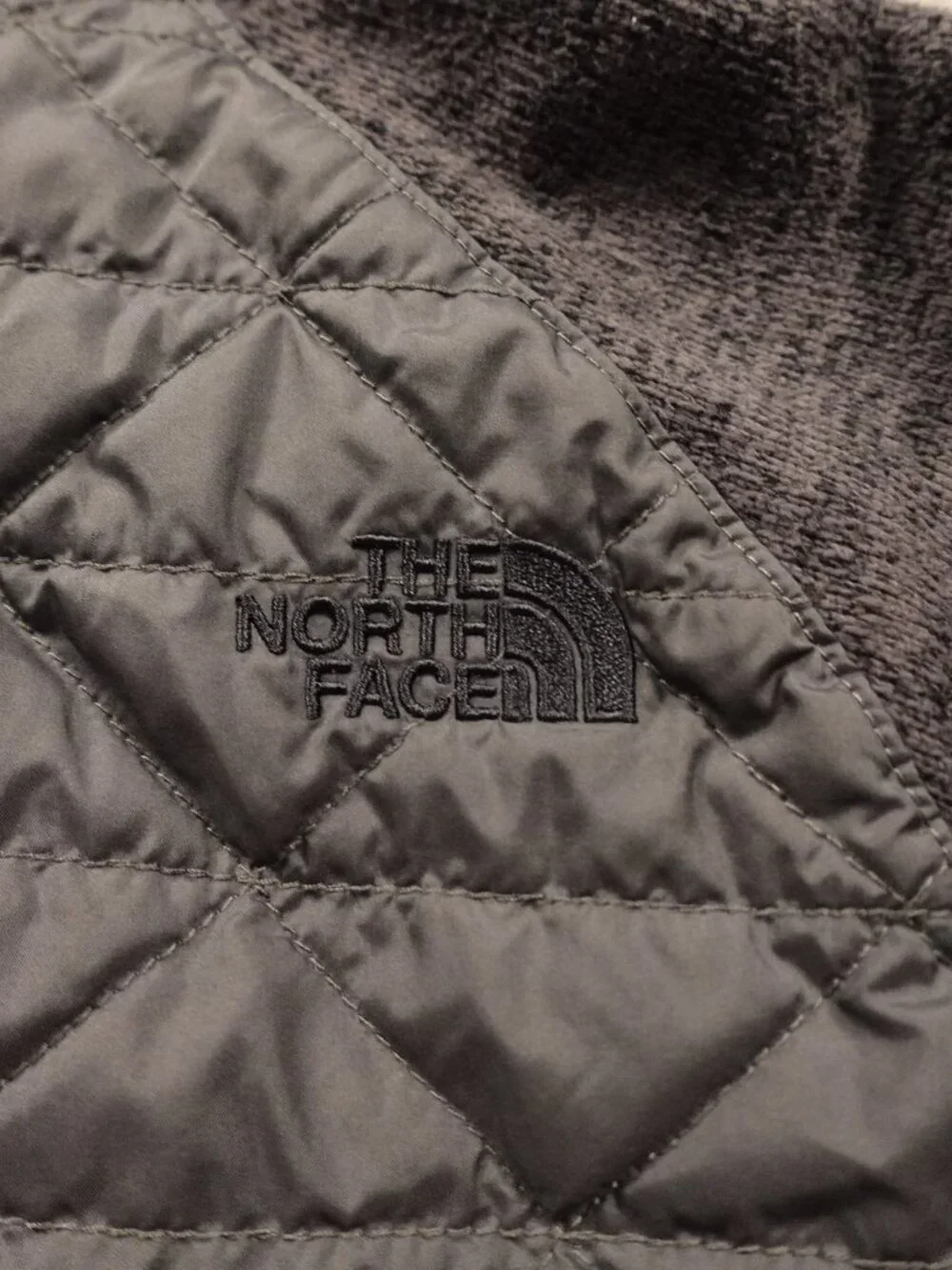 The North Face Quilted Insulated Hooded Jacket Boys Medium (10/12) Gray Full Zip